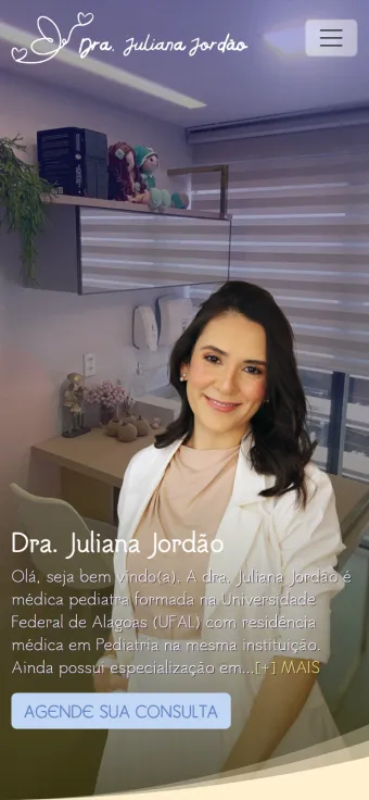 Dra. Juliana Jordão no celular